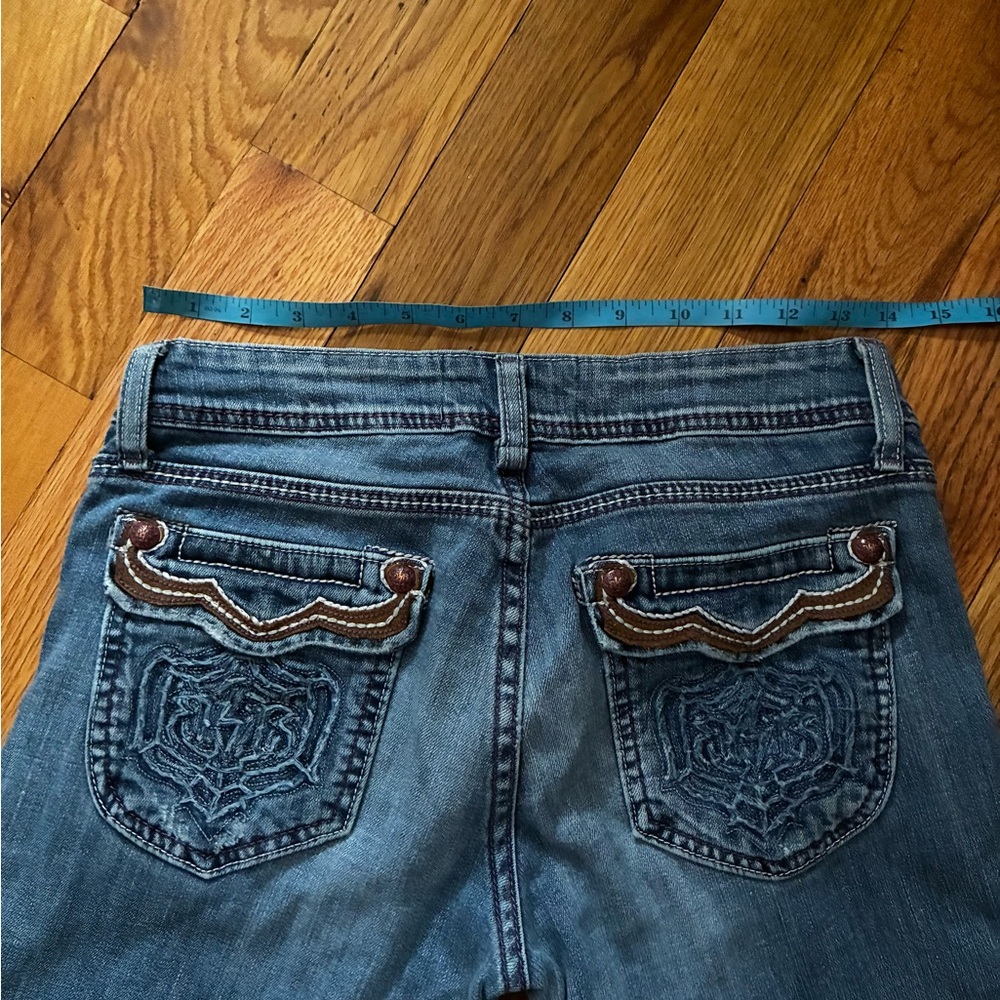 Vintage embroidered rerock for express jeans